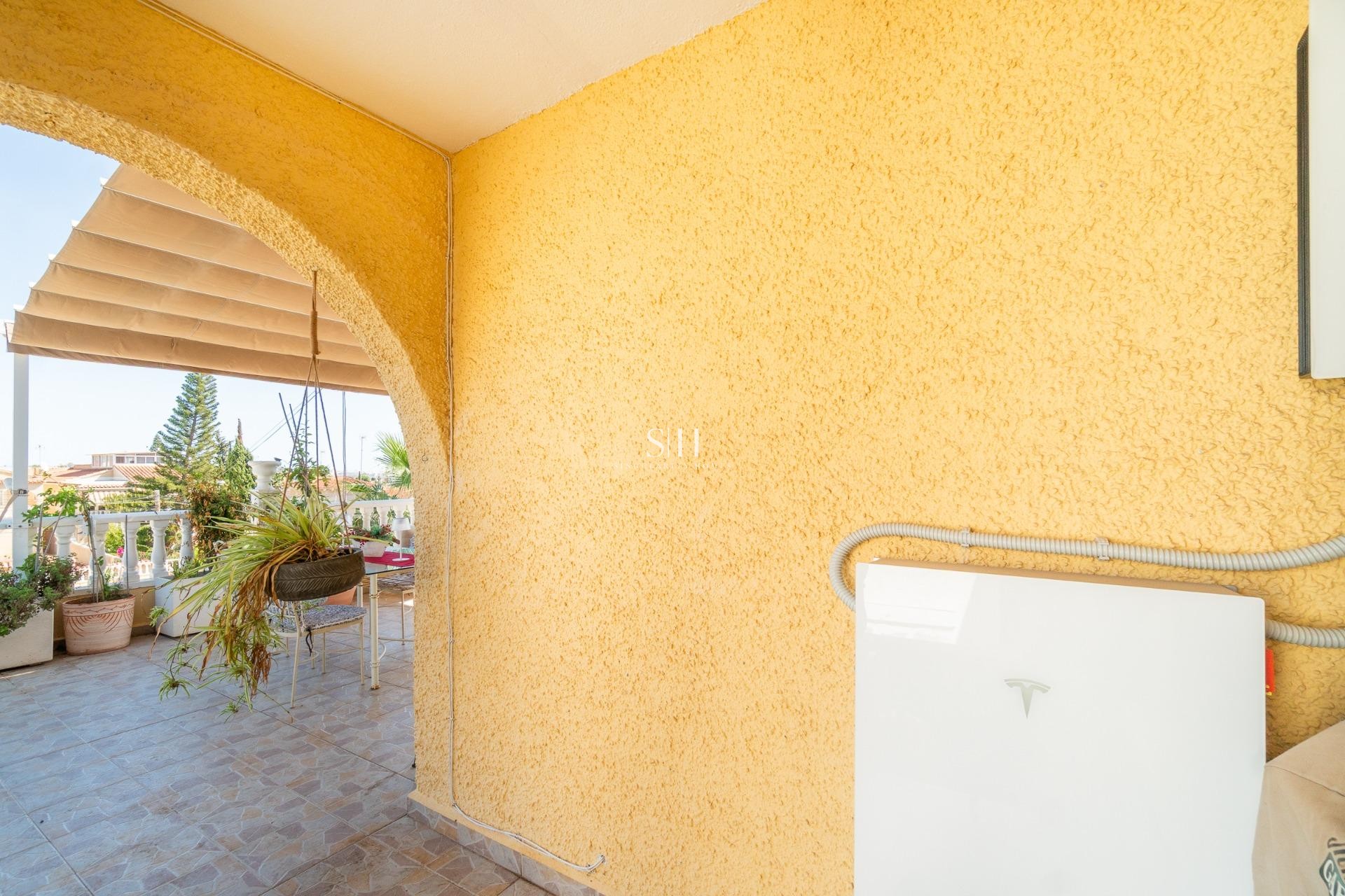 Resale - Villa - Orihuela Costa - Los Balcones