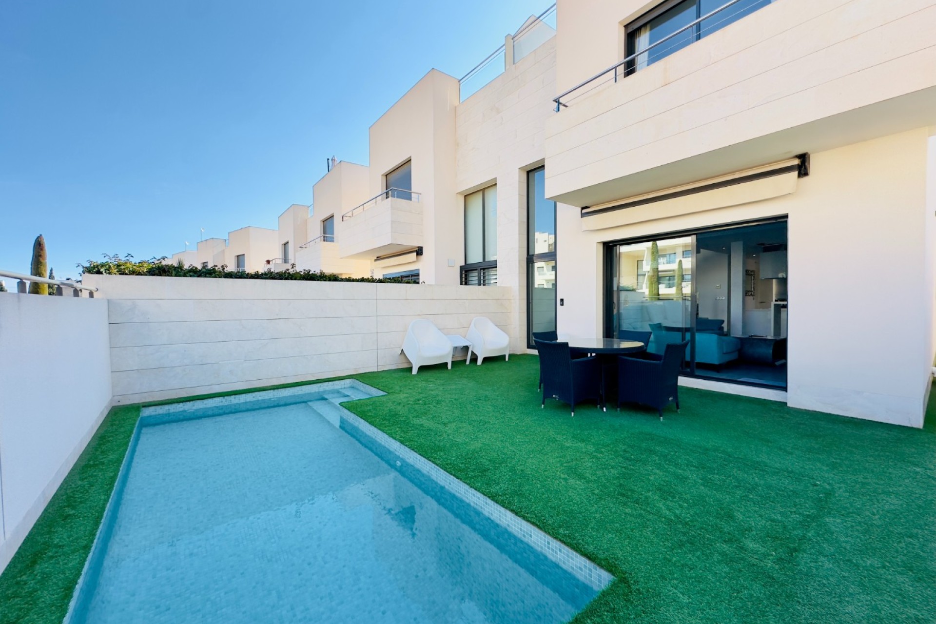 Resale - Villa - Orihuela Costa - Los Dolses