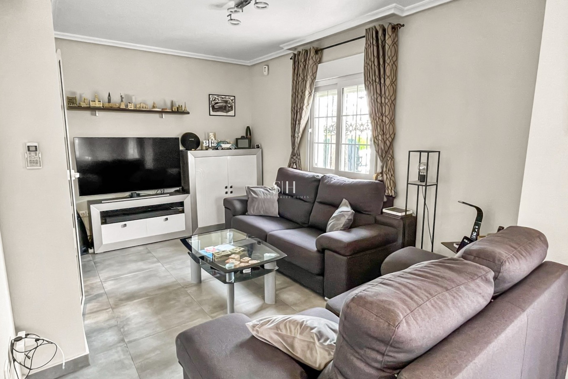 Resale - Villa - Orihuela Costa - Los Dolses