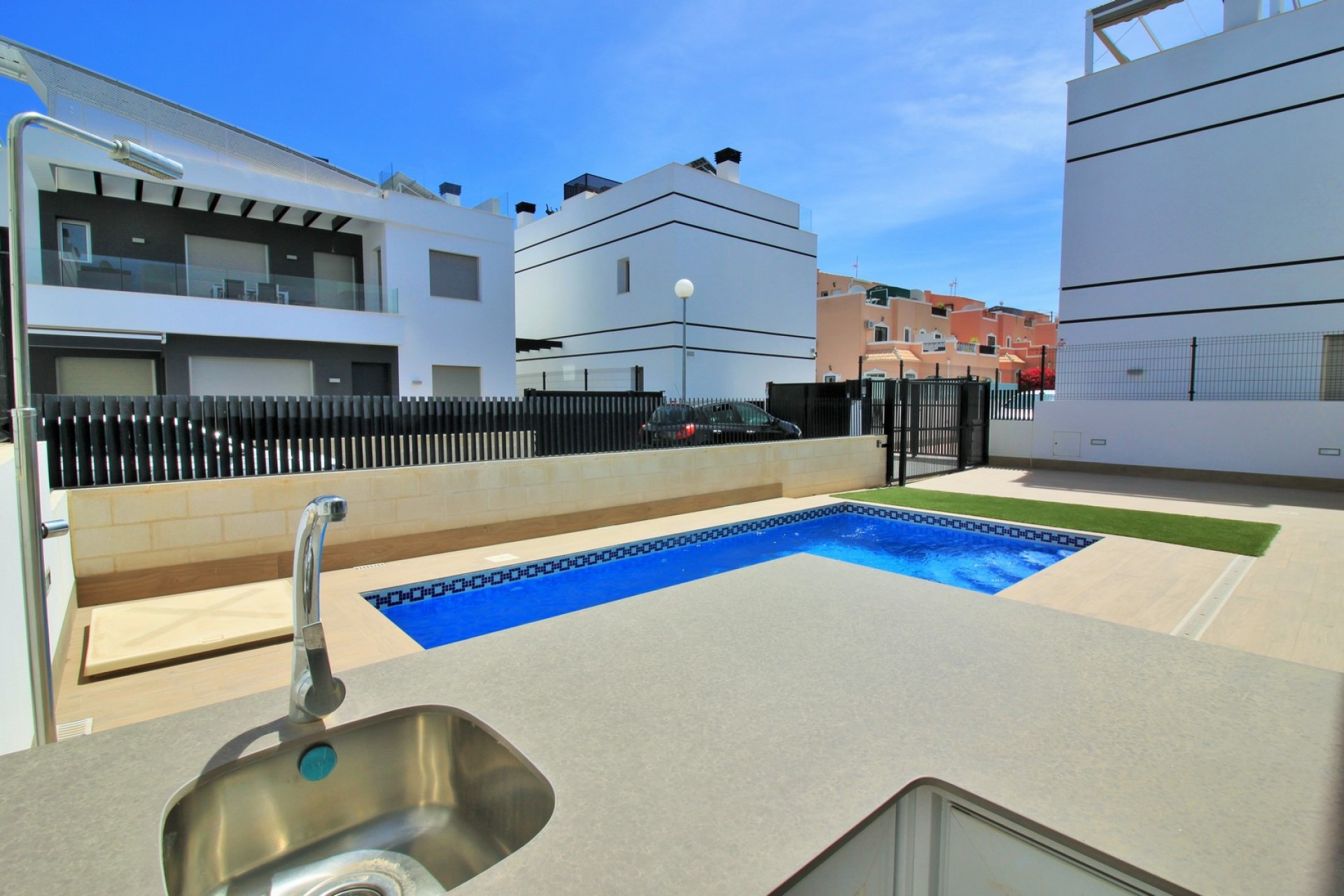 Resale - Villa - Orihuela Costa - PAU 26