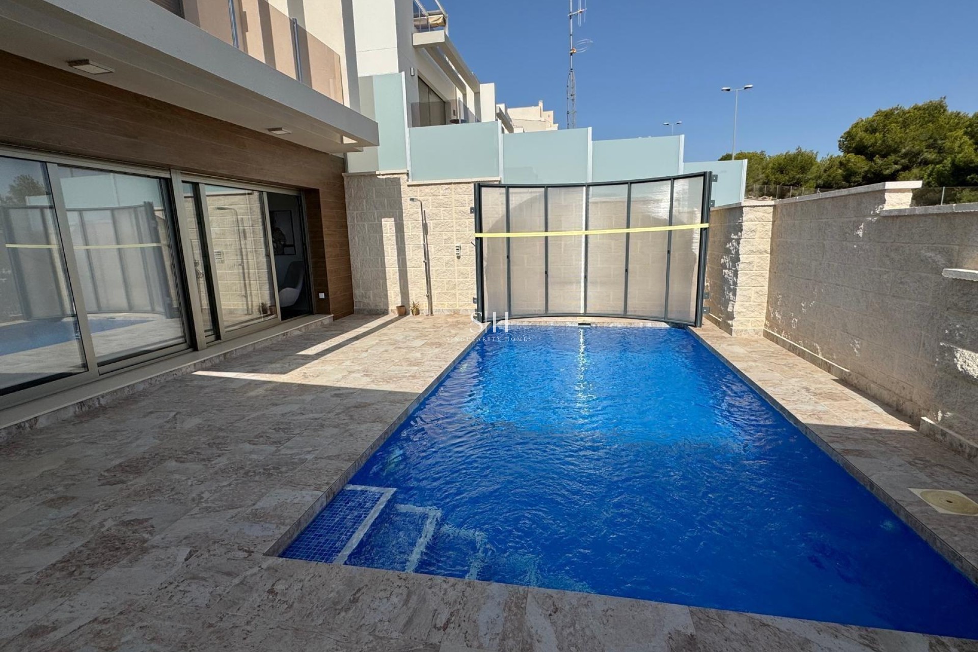 Resale - Villa - Orihuela Costa - PAU 26