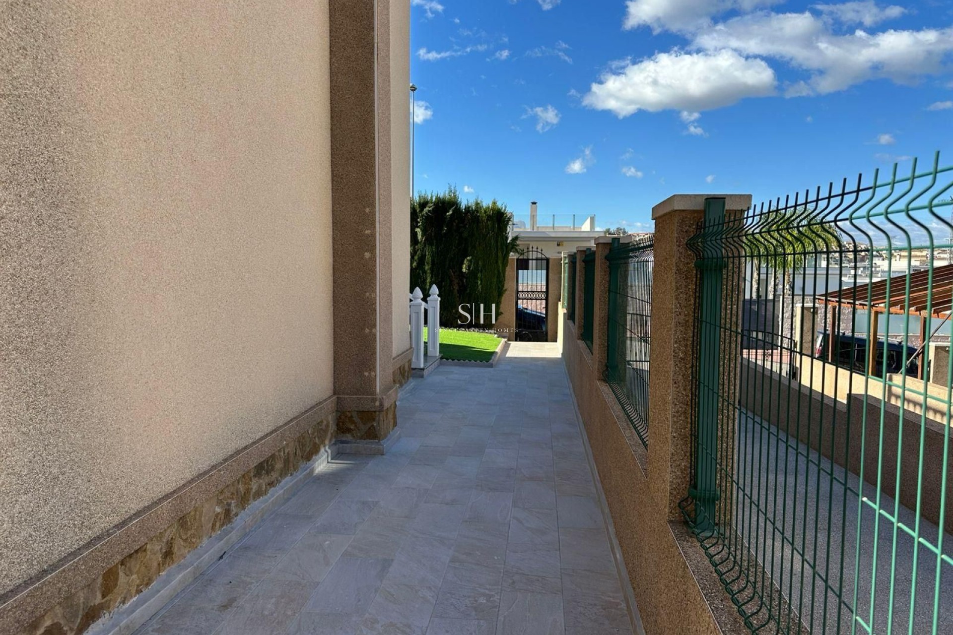 Resale - Villa - Orihuela Costa - PAU 26
