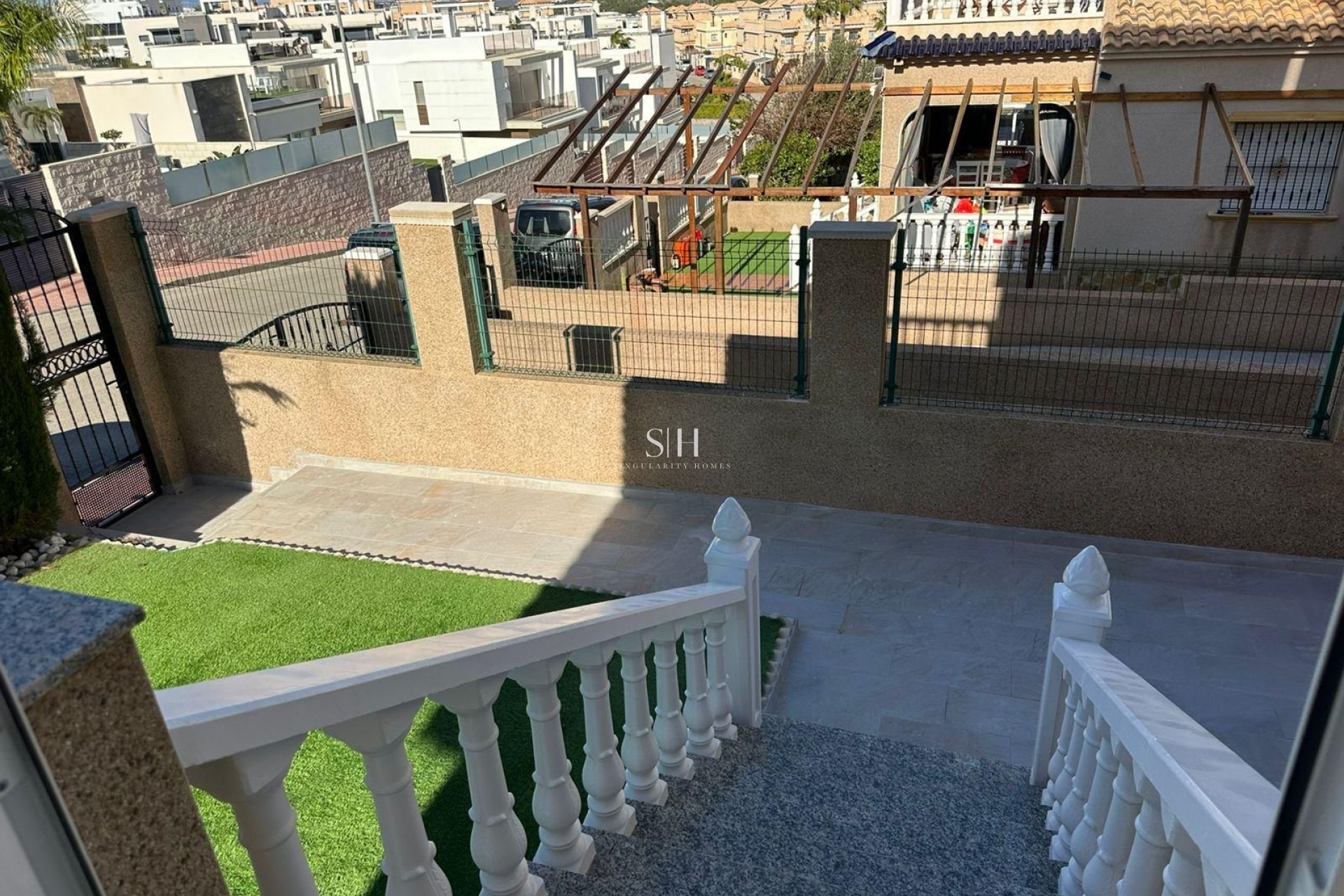 Resale - Villa - Orihuela Costa - PAU 26