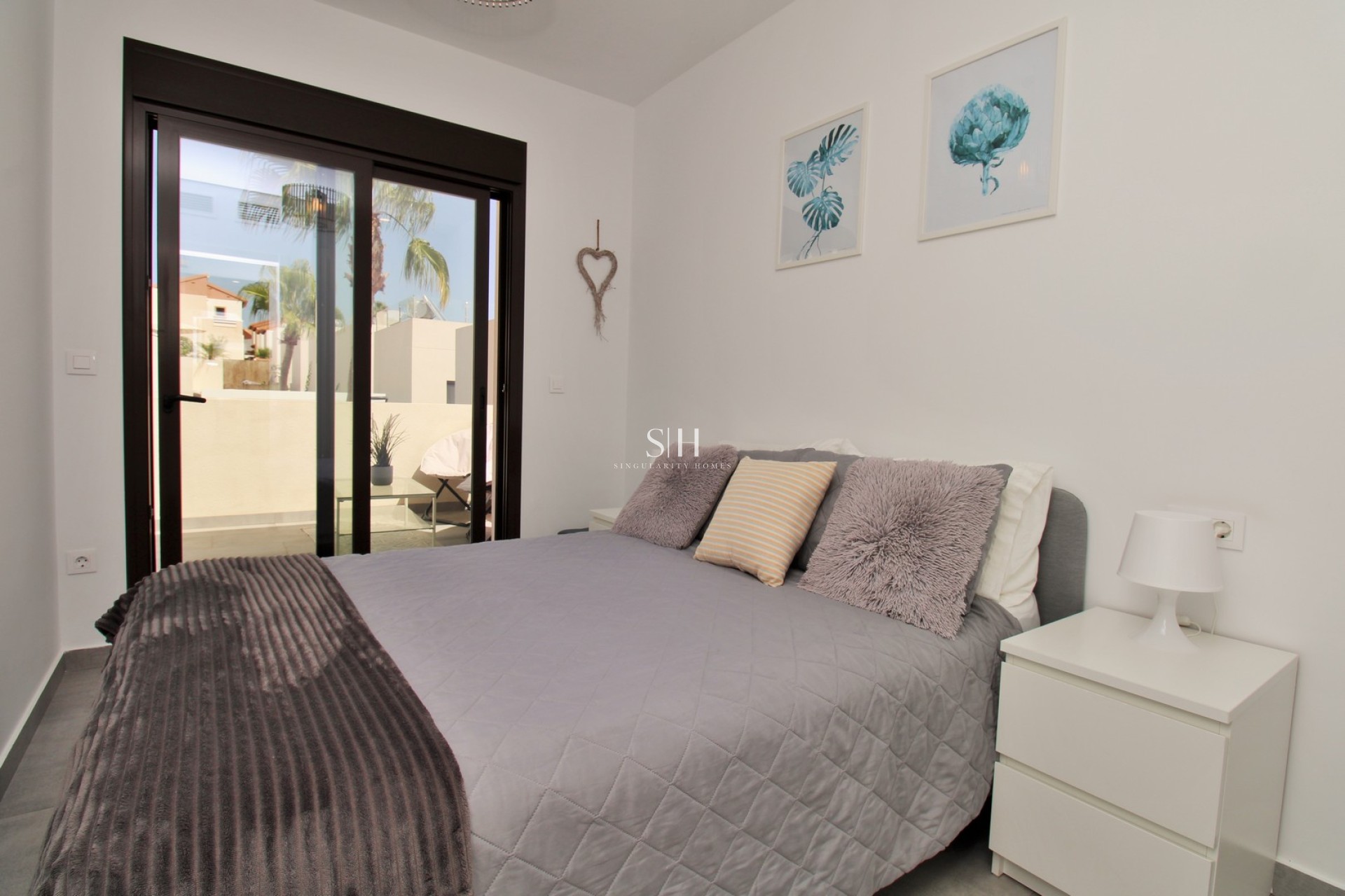 Resale - Villa - Orihuela Costa - PAU 8