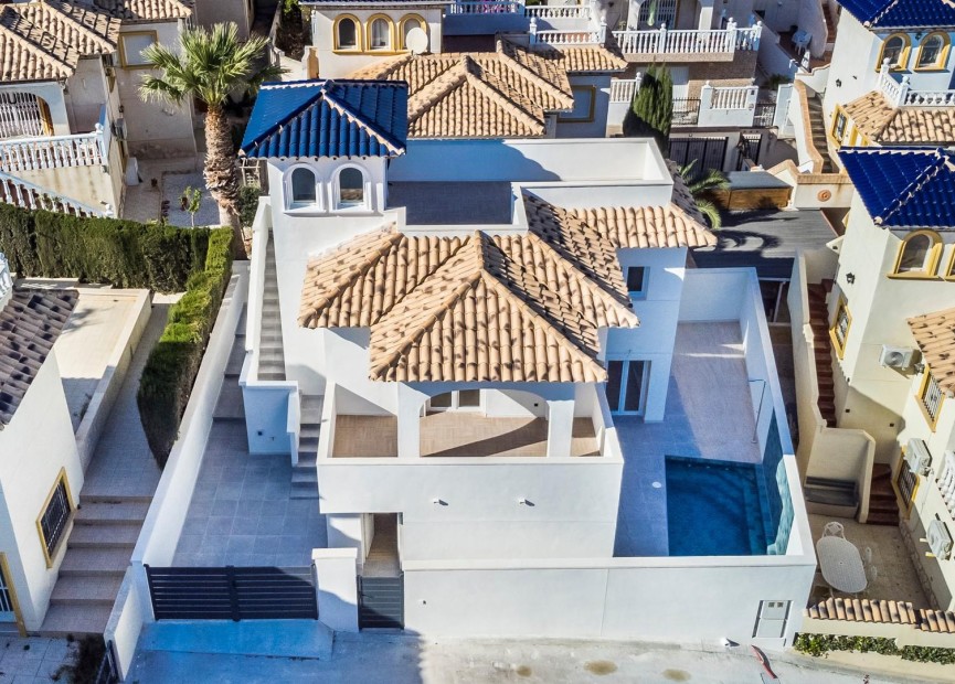 Resale - Villa - Orihuela Costa - Playa Flamenca Norte