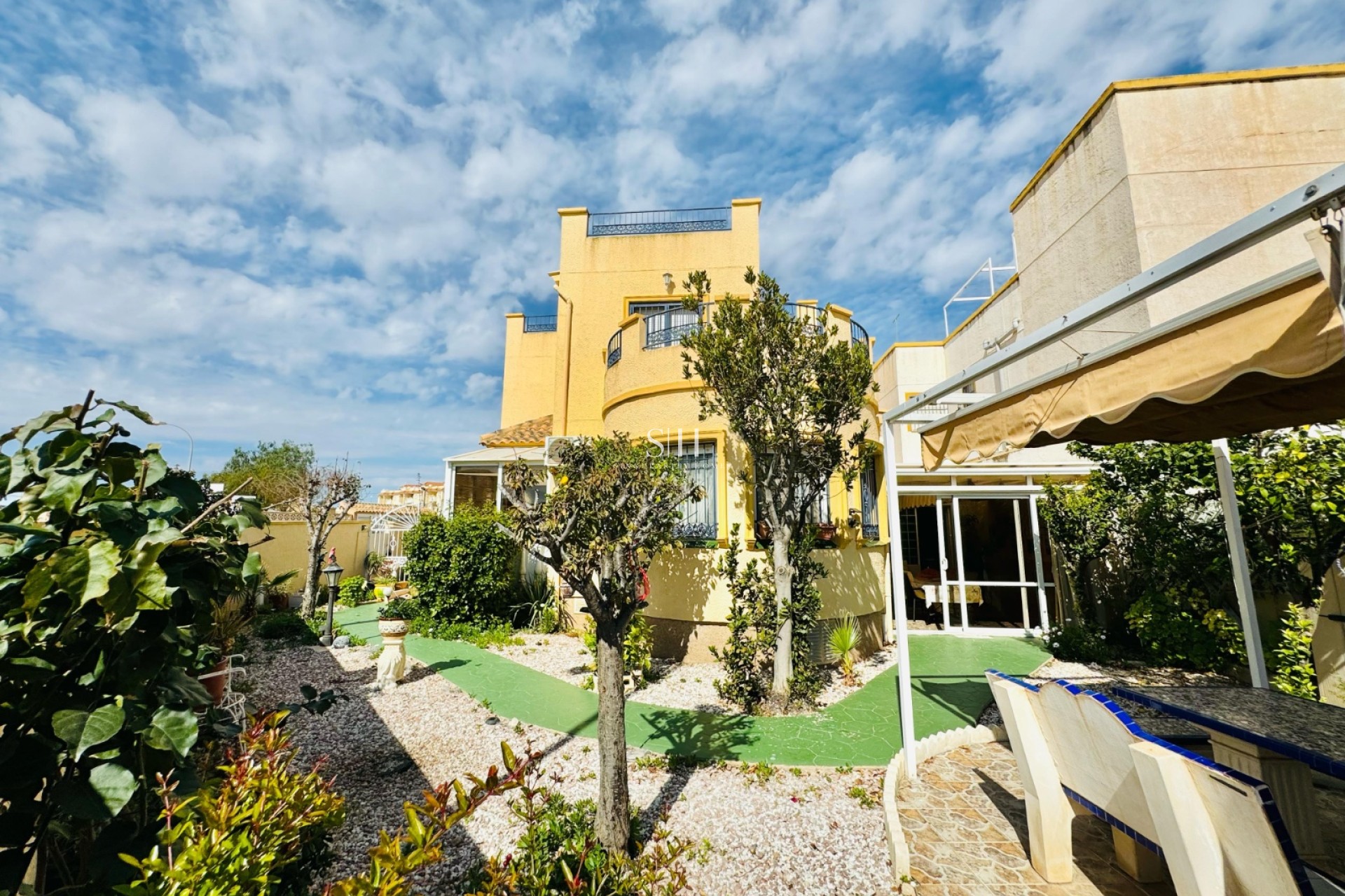 Resale - Villa - Orihuela Costa - Playa Flamenca