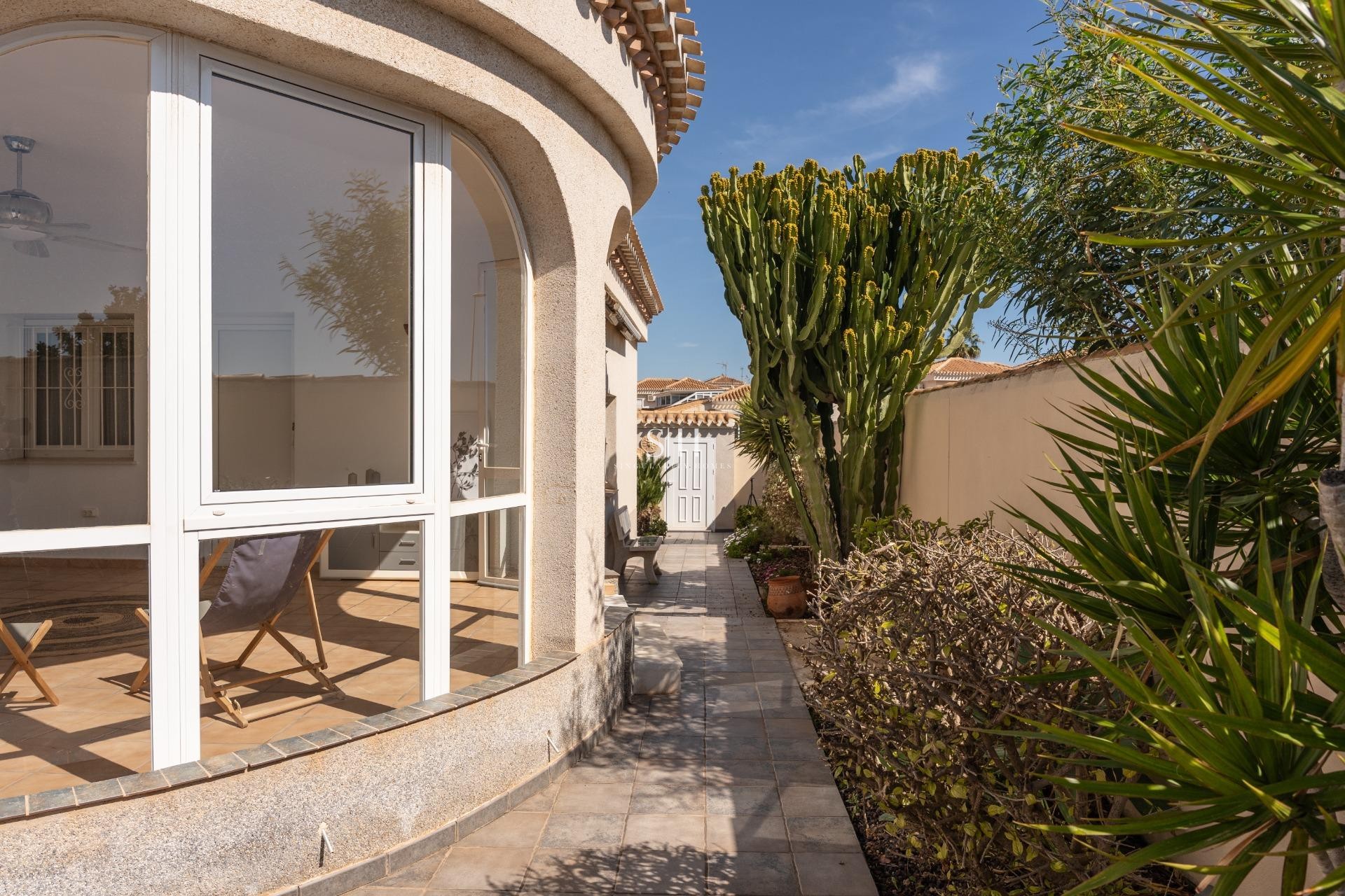 Resale - Villa - Orihuela Costa - Playa Flamenca