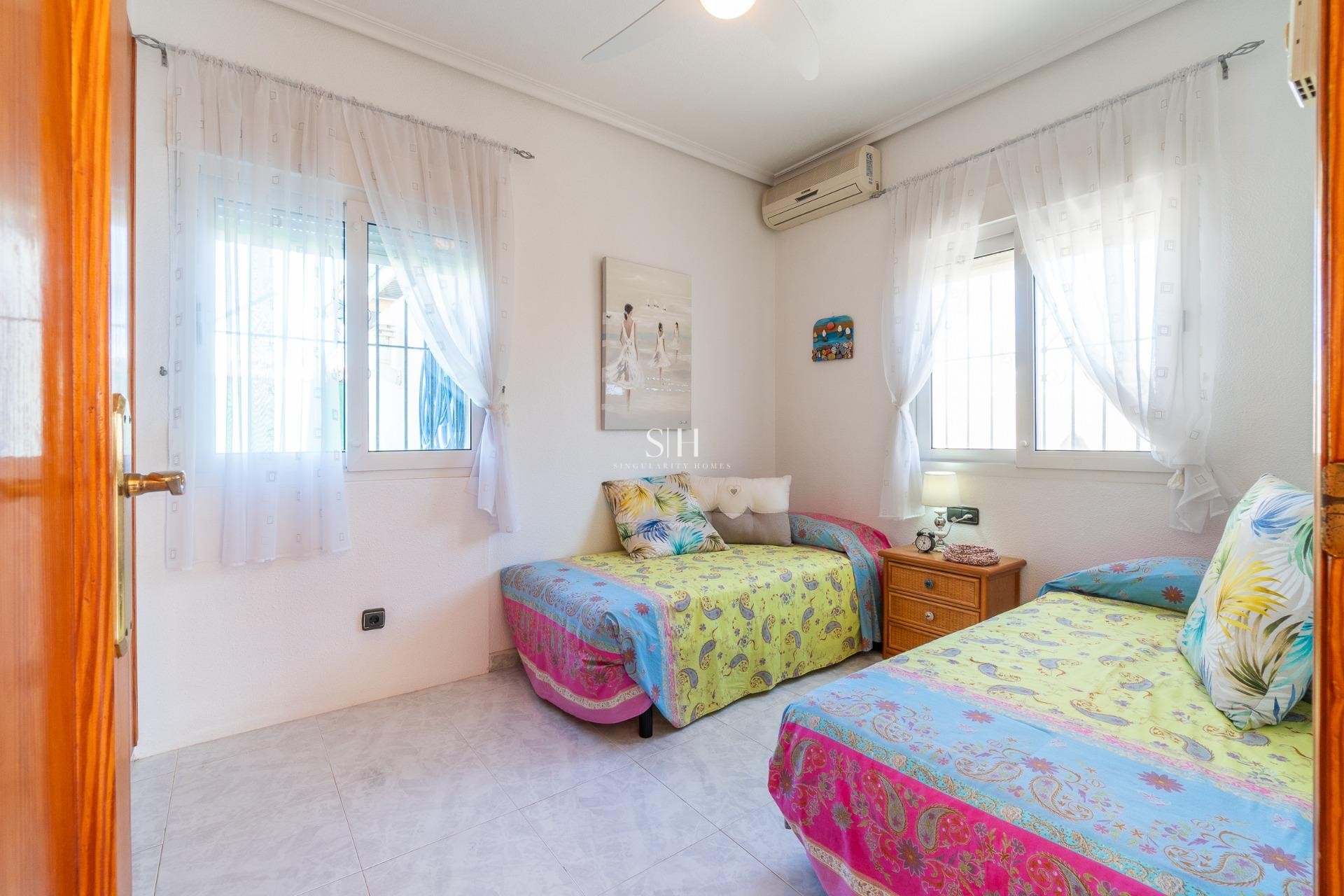 Resale - Villa - Orihuela Costa - Playa Flamenca