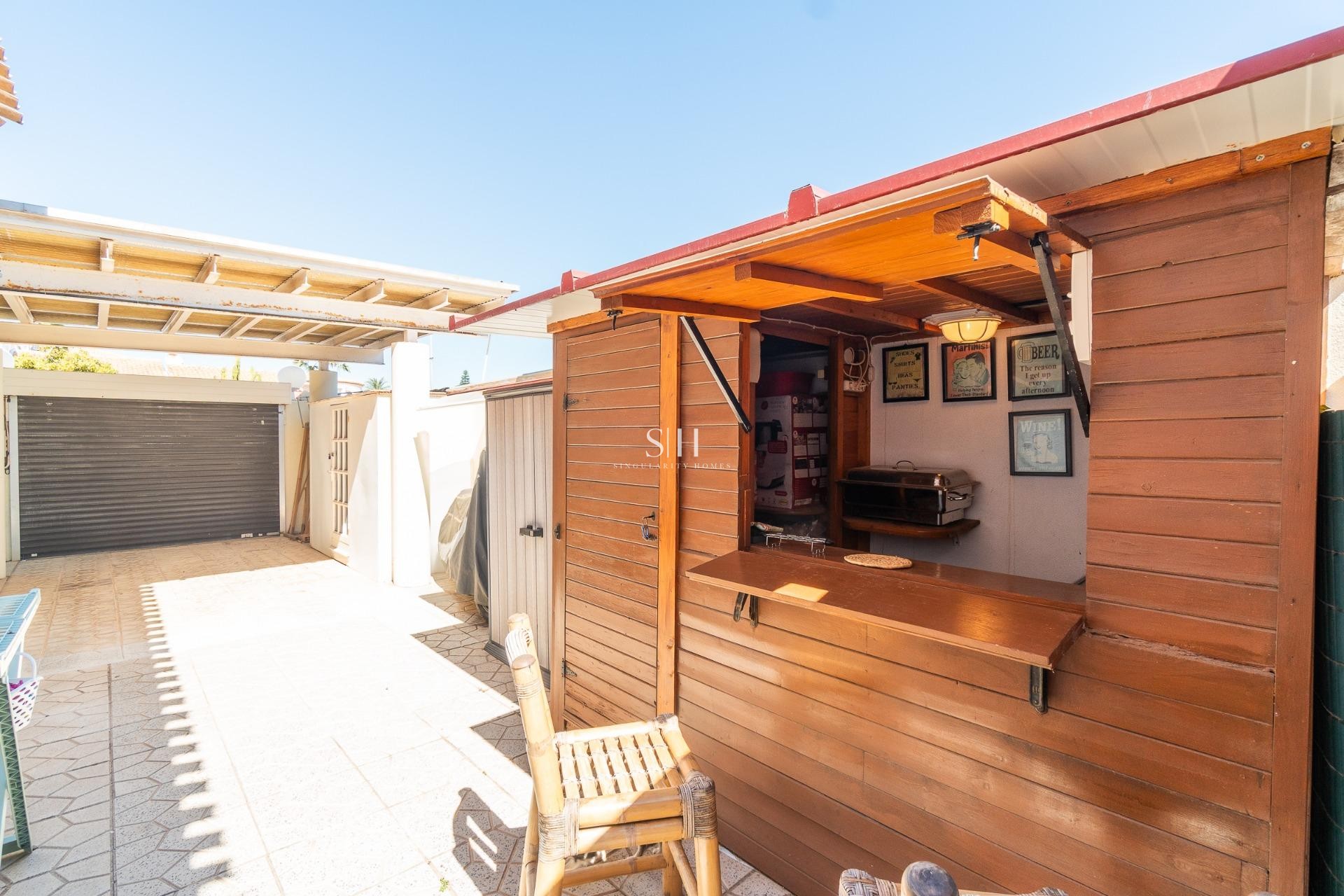 Resale - Villa - Orihuela Costa - Playa Flamenca