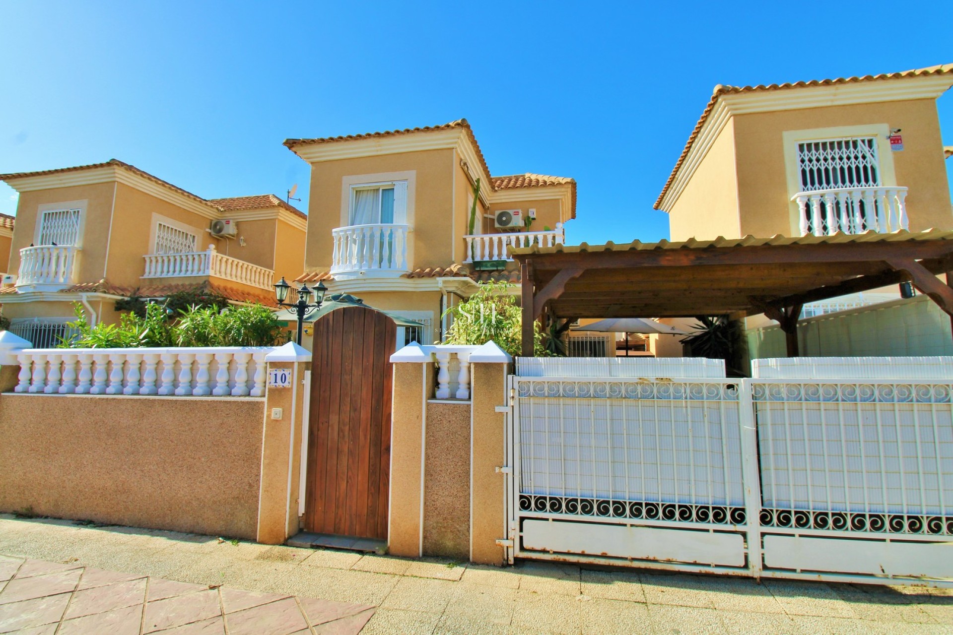Resale - Villa - Orihuela Costa - Playa Flamenca