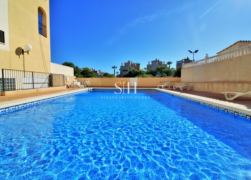 Resale - Villa - Orihuela Costa - Playa Flamenca