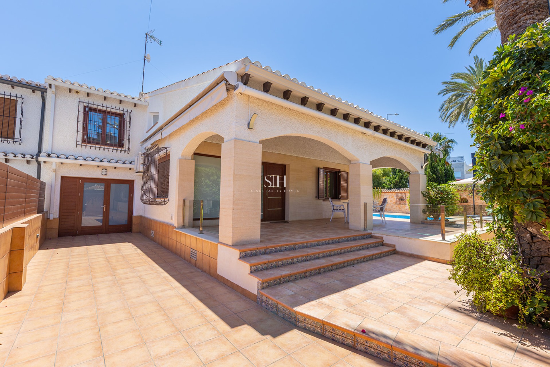 Resale - Villa - Orihuela Costa - Punta Prima