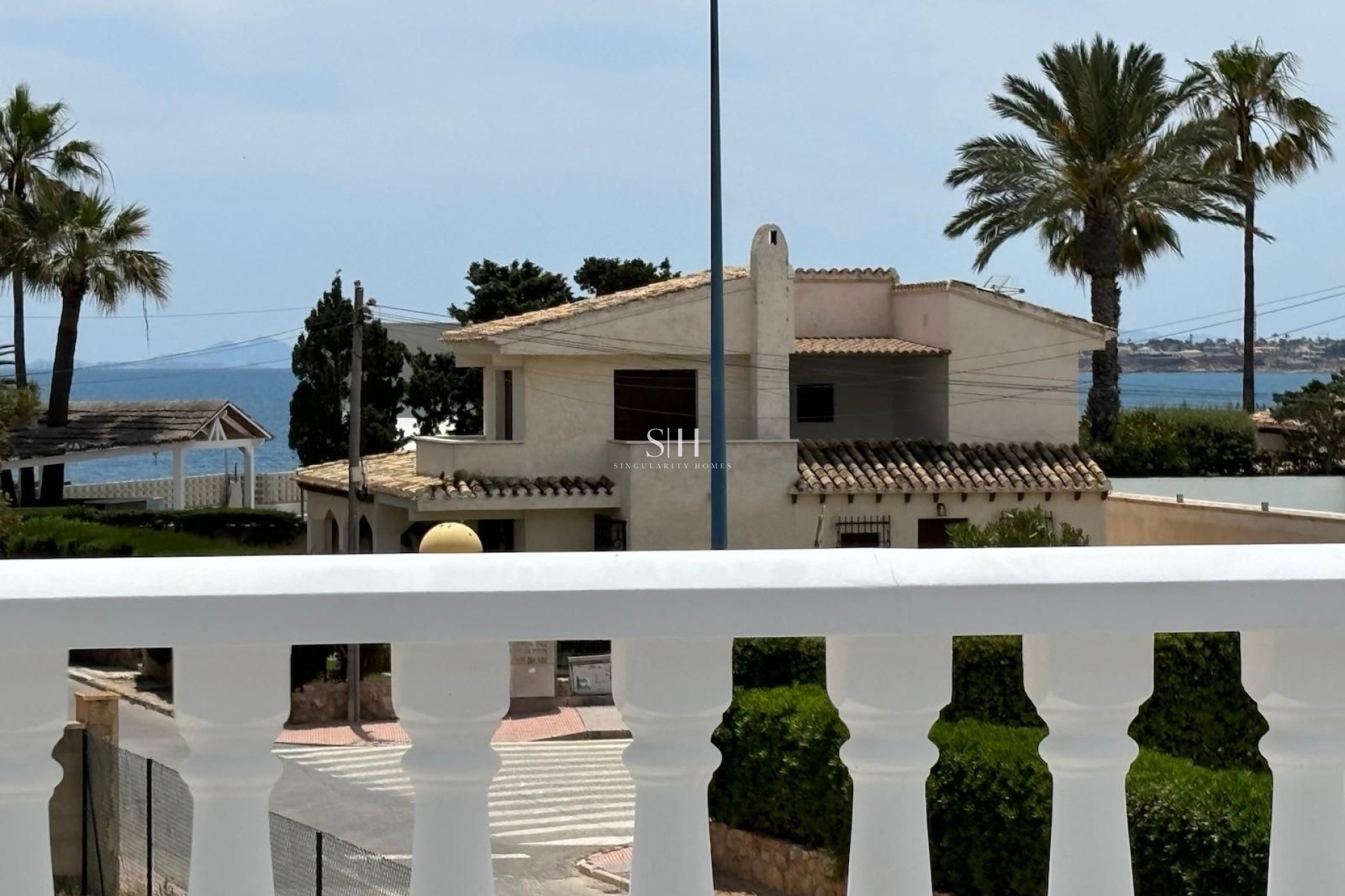 Resale - Villa - Orihuela Costa - Punta Prima