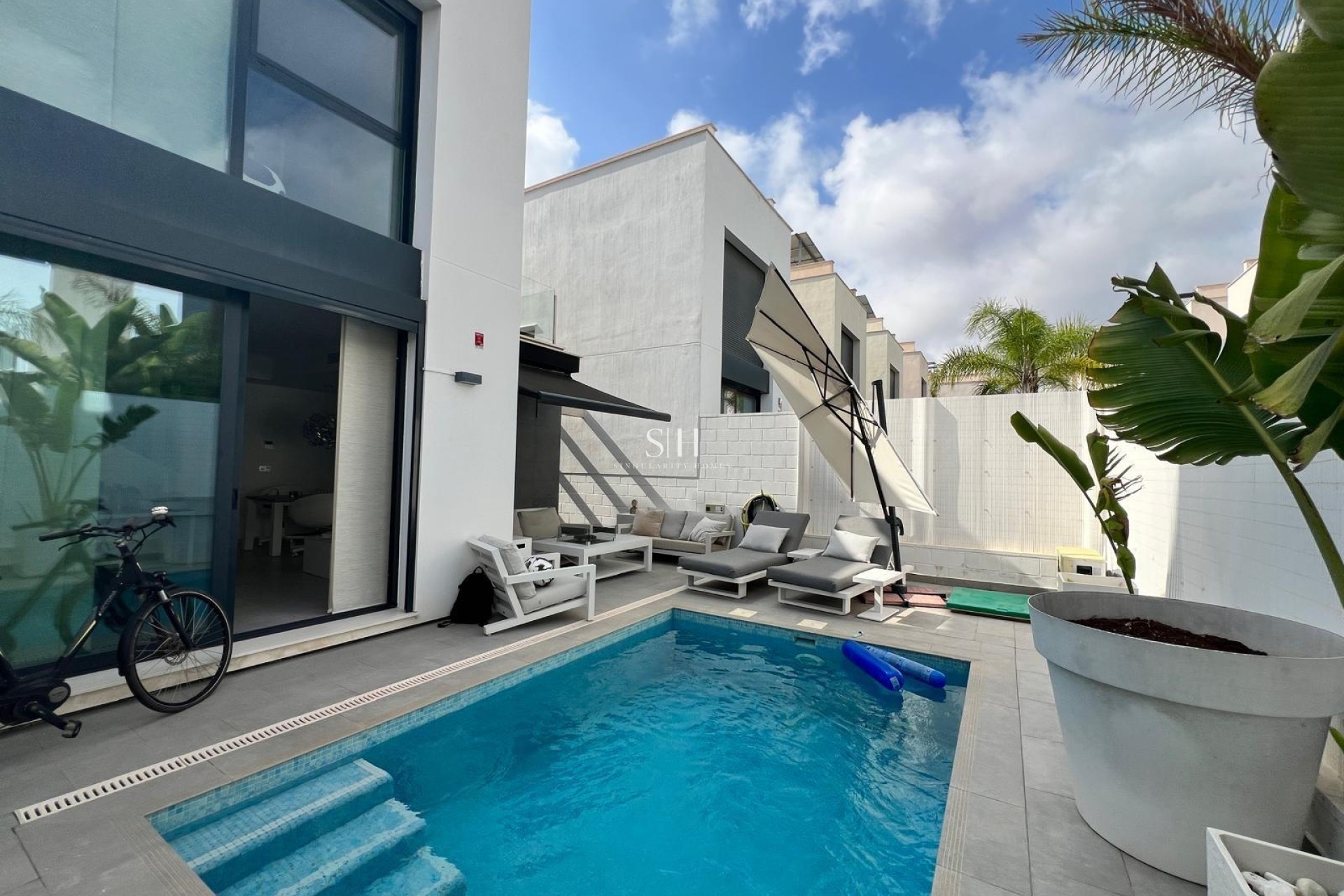 Resale - Villa - Orihuela Costa - Villamartín-las Filipinas