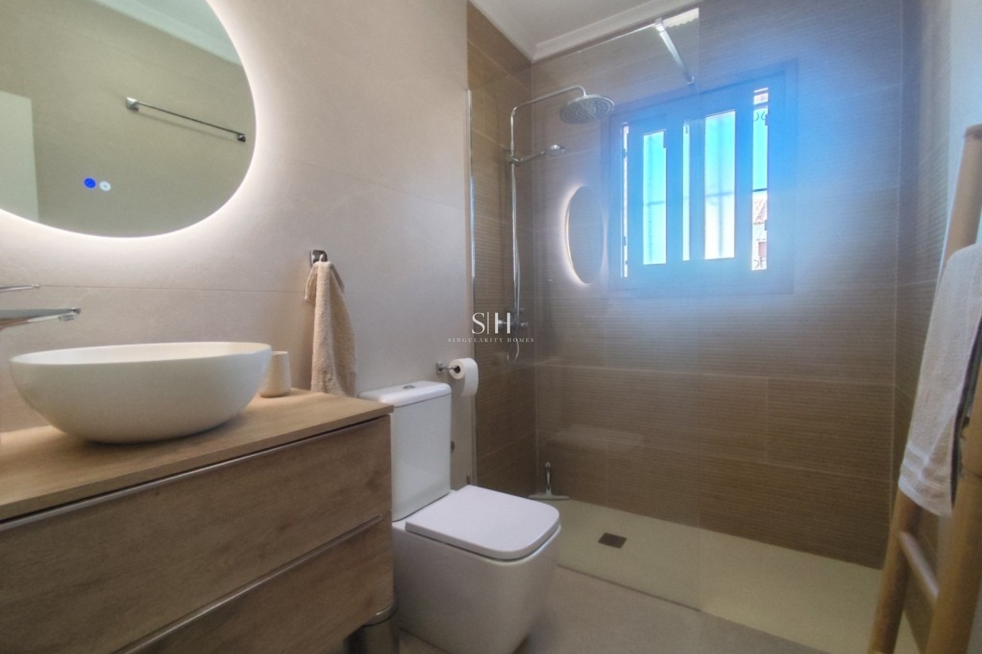 Resale - Villa - Orihuela Costa - Villamartin