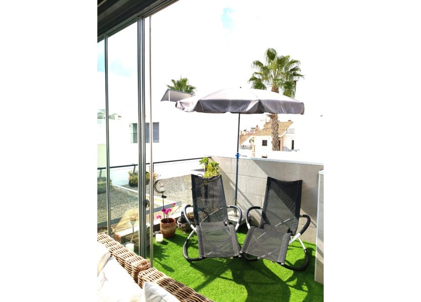 Resale - Villa - Orihuela Costa - Villamartin