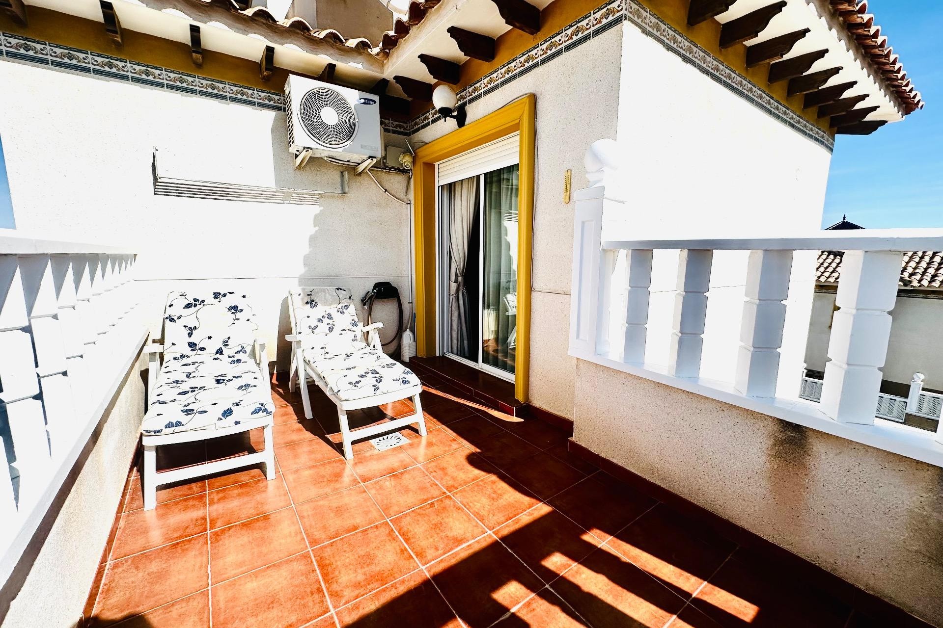 Resale - Villa - Orihuela Costa - Villamartín