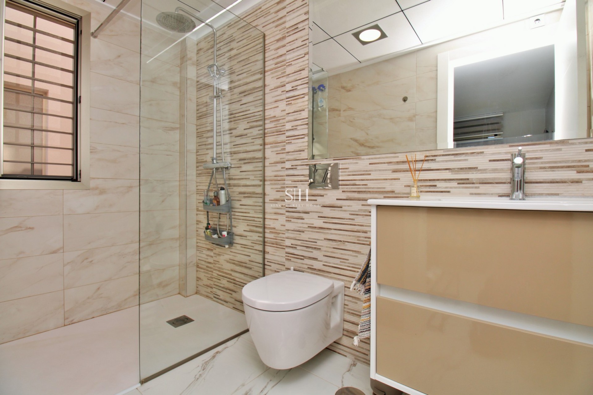 Resale - Villa - Orihuela Costa - Villamartin