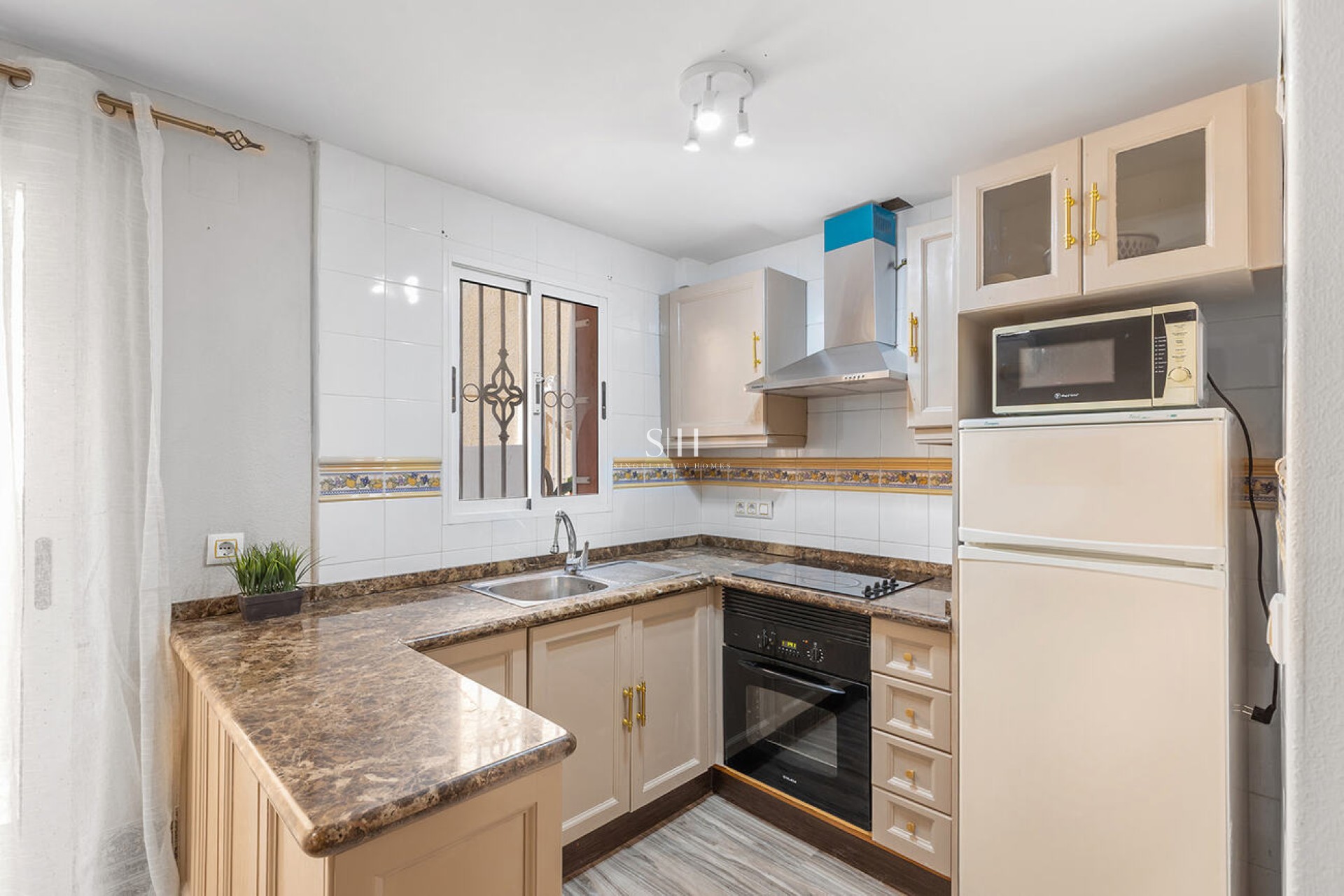 Resale - Villa - Orihuela Costa - Villamartín