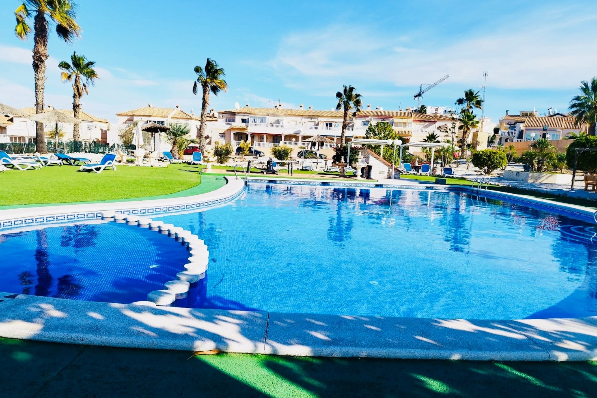 Resale - Villa - Orihuela Costa