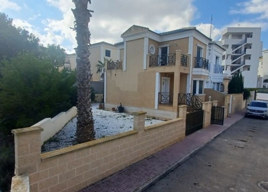 Resale - Villa - Orihuela - Inland