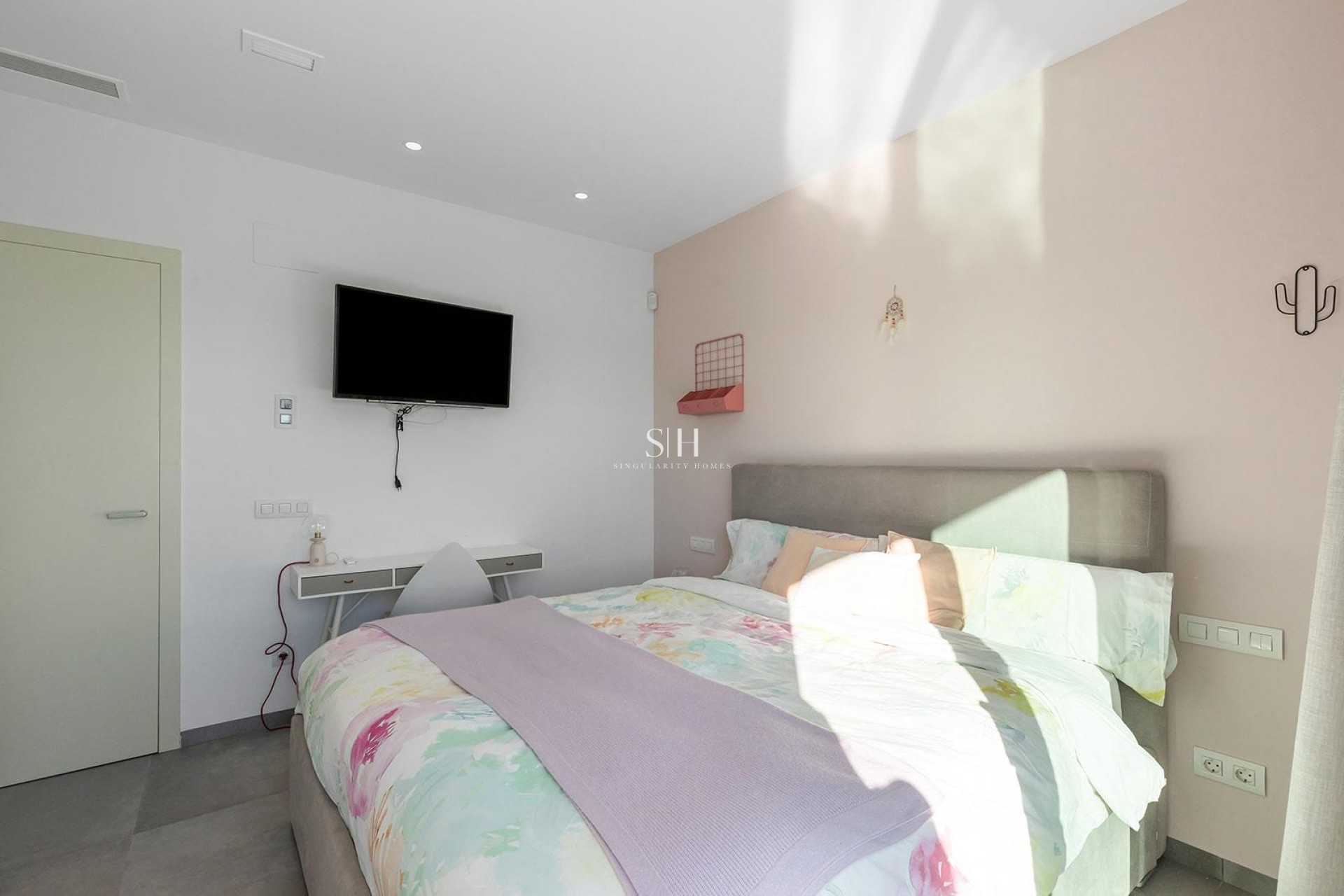 Resale - Villa - Orihuela - Las Colinas Golf