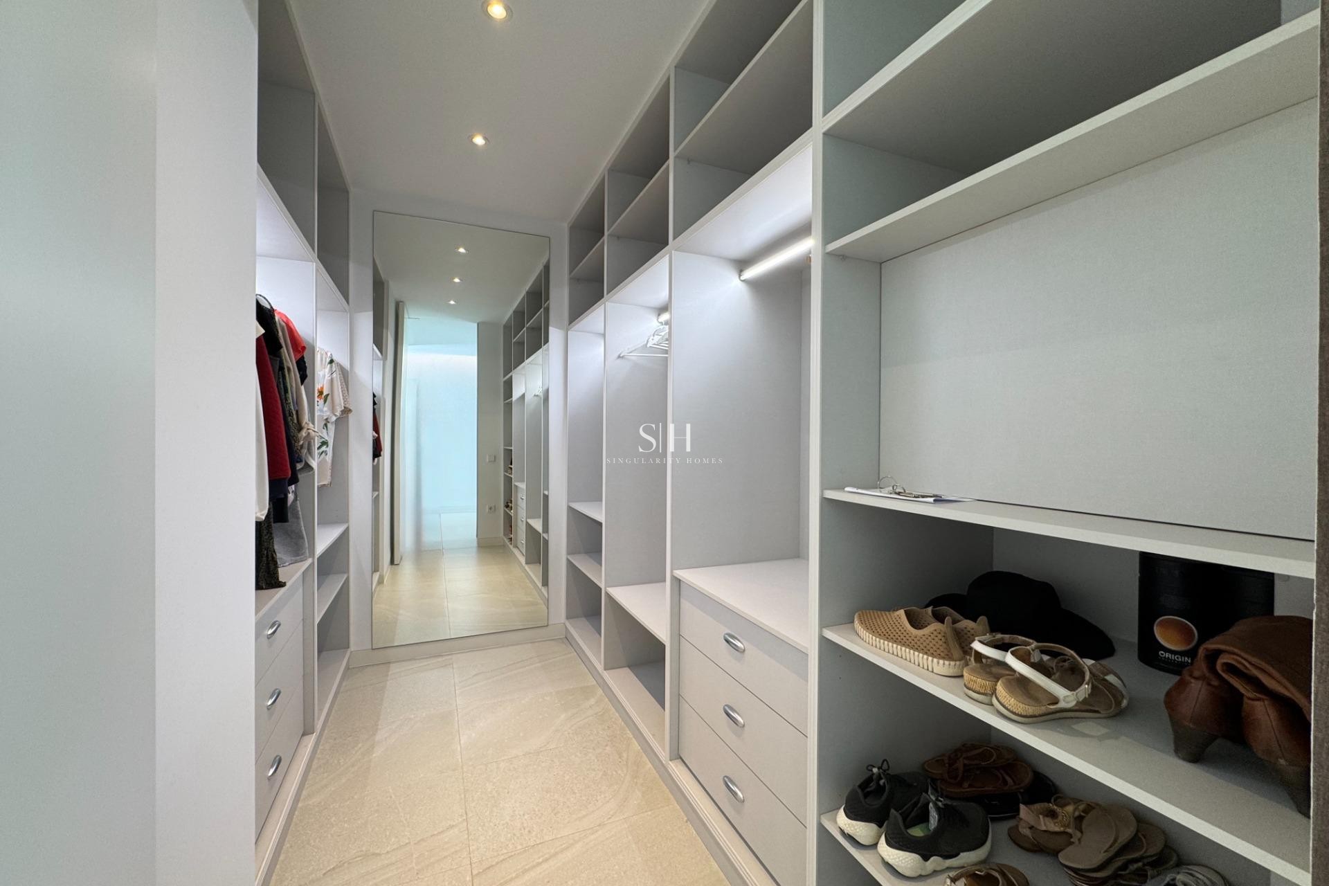 Resale - Villa - Orihuela - Las Colinas Golf
