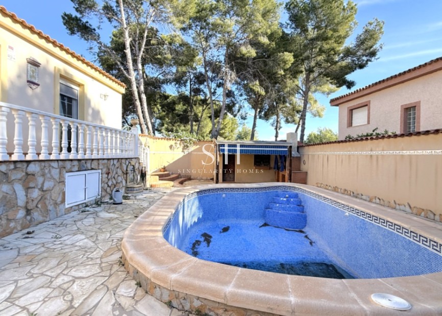 Resale - Villa - Pilar de la Horadada - Costa Blanca