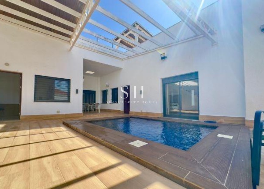 Resale - Villa - Pilar de la Horadada - Torre De La Horadada