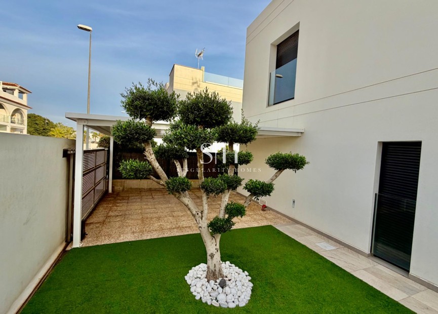 Resale - Villa - Rojales - Cuidad Quesada