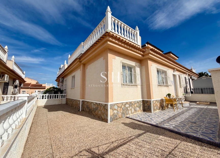 Resale - Villa - Rojales - Pueblo