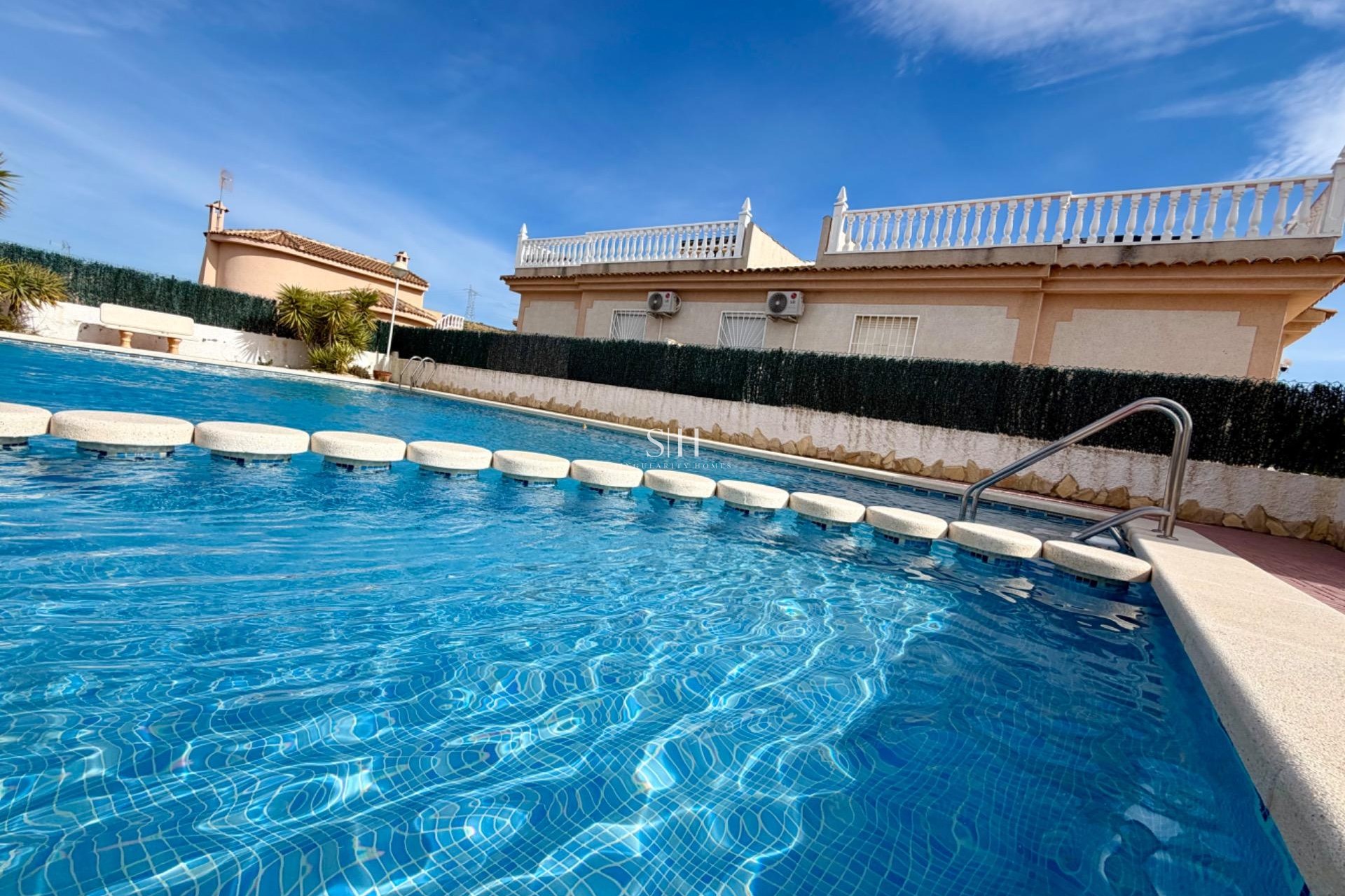 Resale - Villa - Rojales - Pueblo