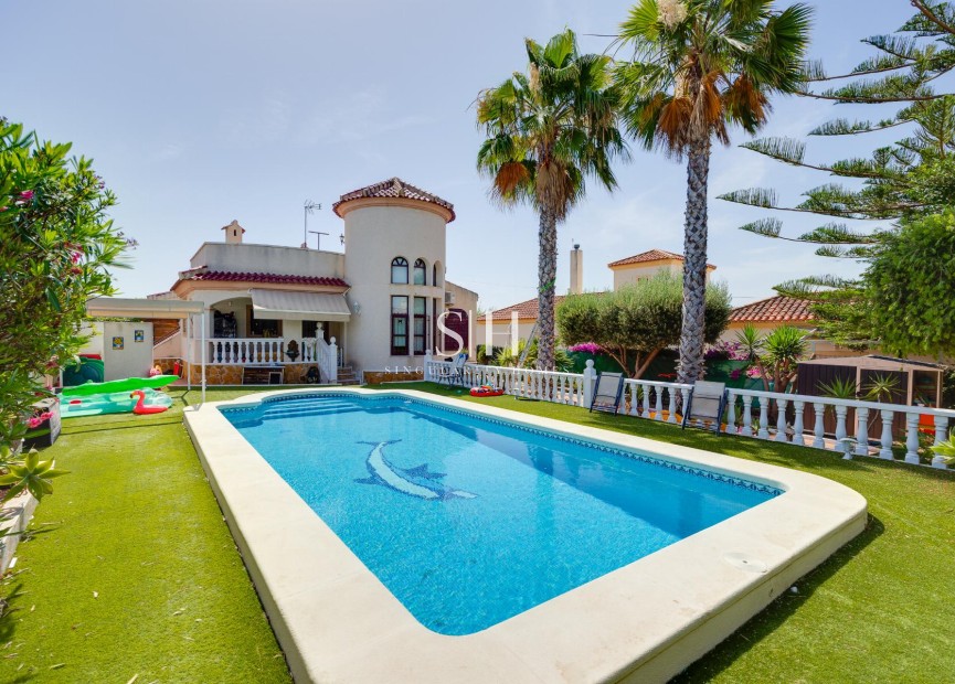 Resale - Villa - San Fulgencio - Costa Blanca