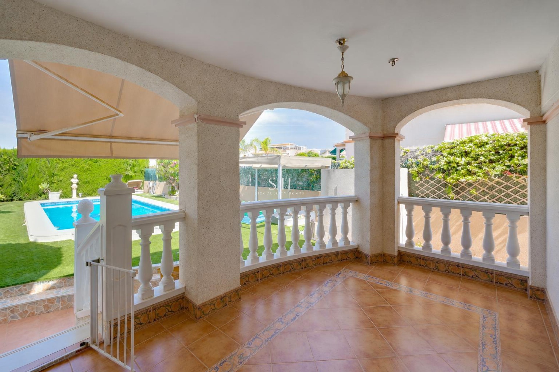 Resale - Villa - San Fulgencio - Costa Blanca