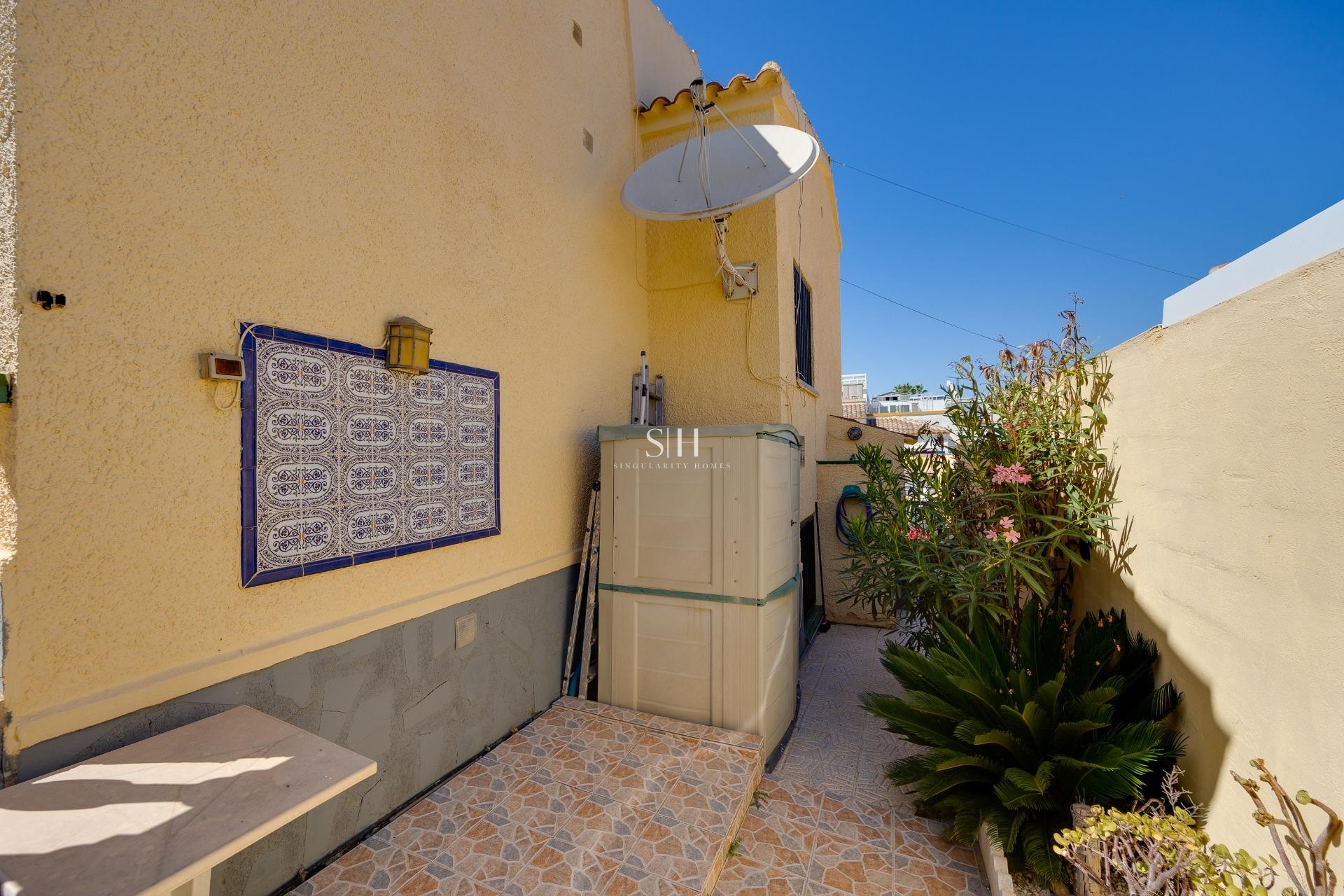 Resale - Villa - San Fulgencio - La Marina