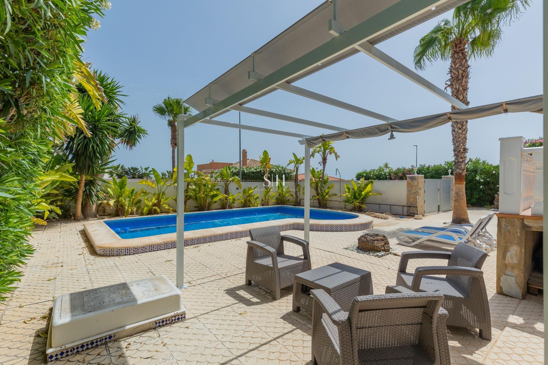 Resale - Villa - San Fulgencio