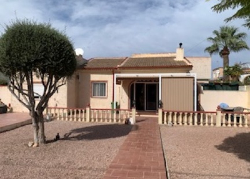 Resale - Villa - San Luis - Inland