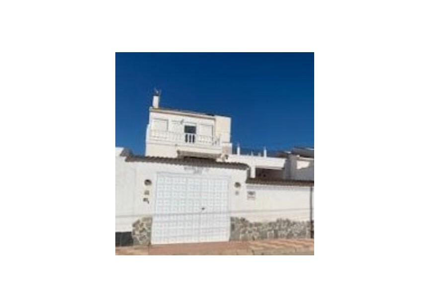 Resale - Villa - San Luis - Inland