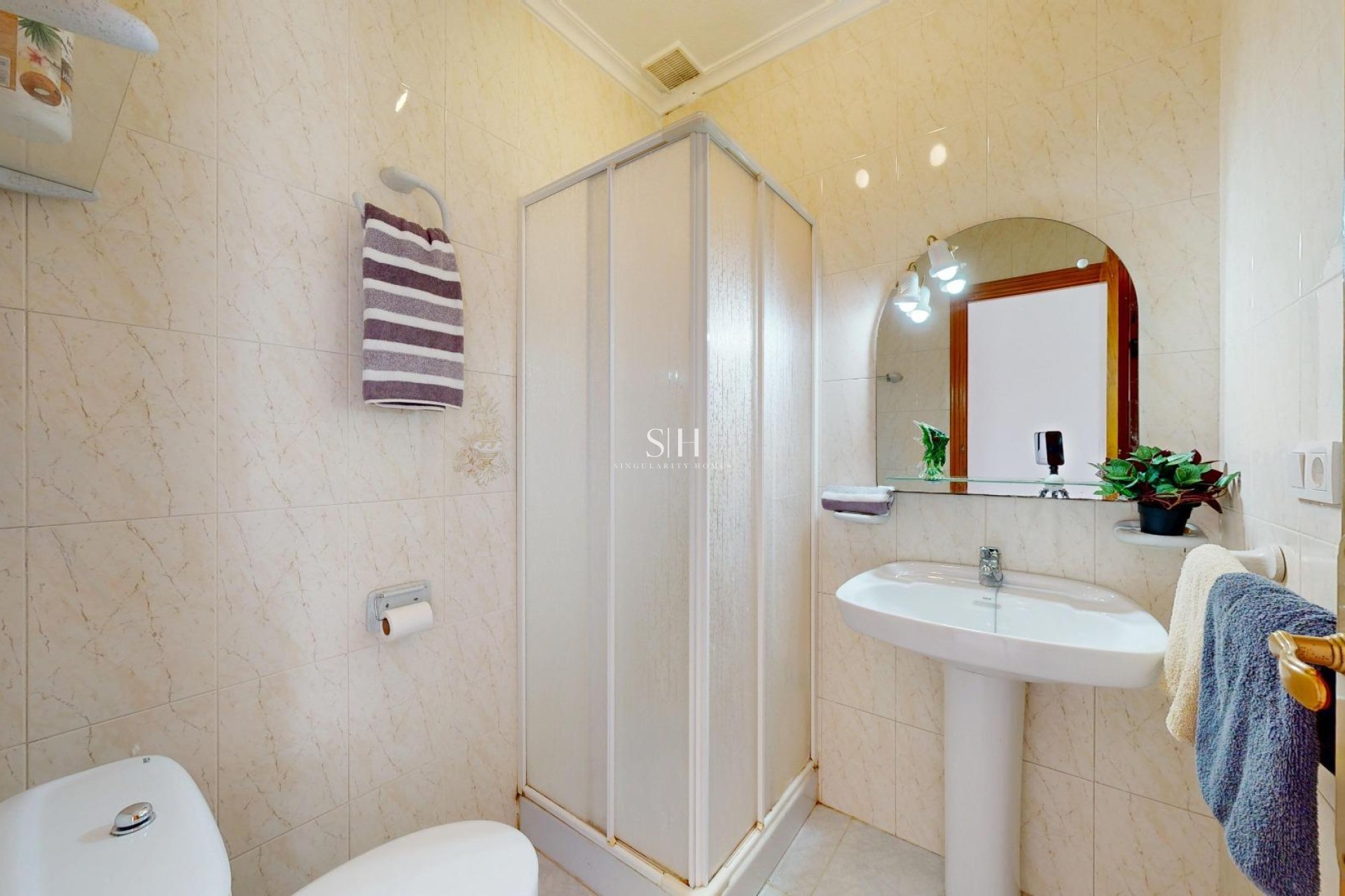 Resale - Villa - San Miguel de Salinas - 03193