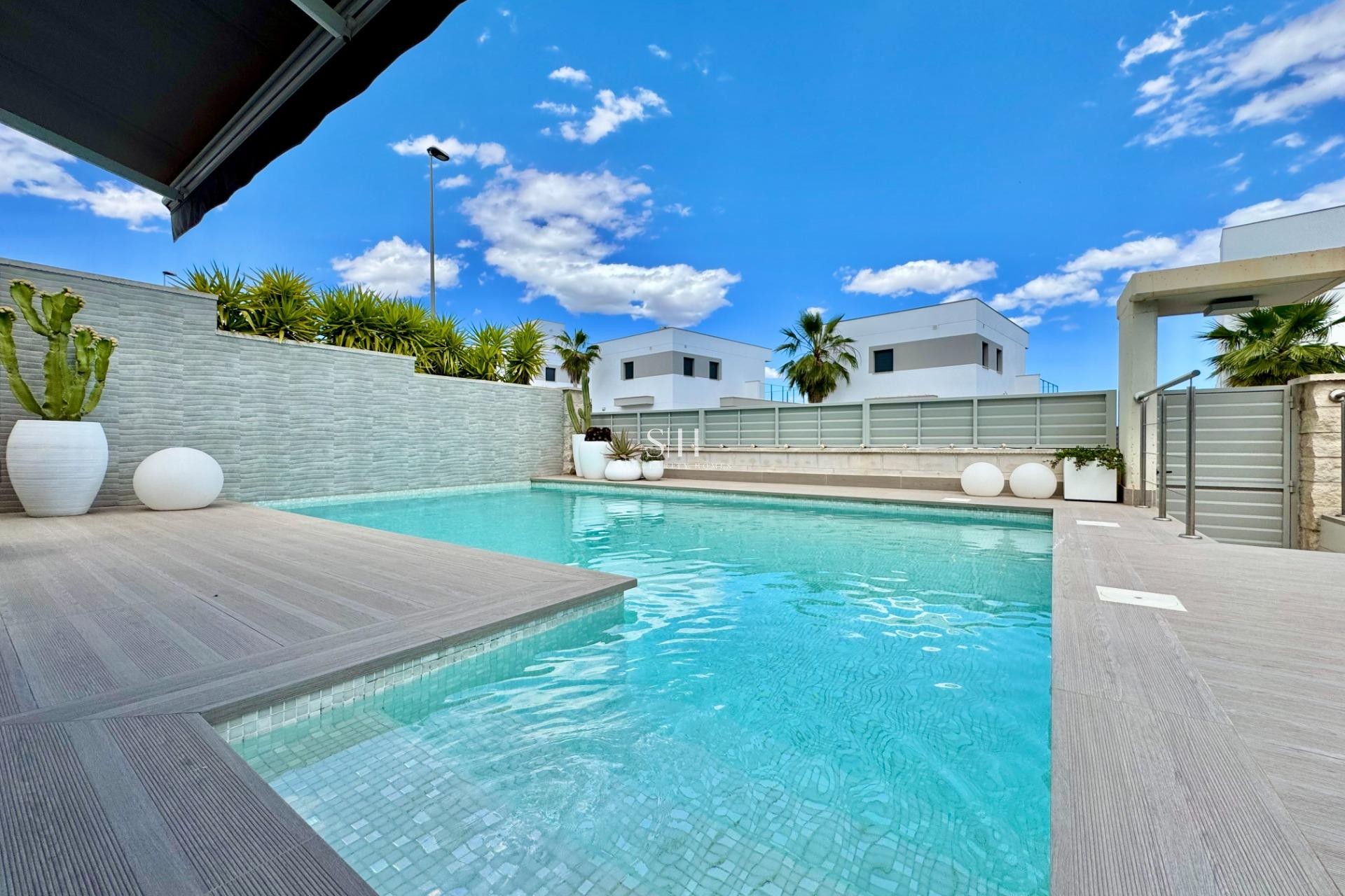 Resale - Villa - San Miguel de Salinas - Bellavista