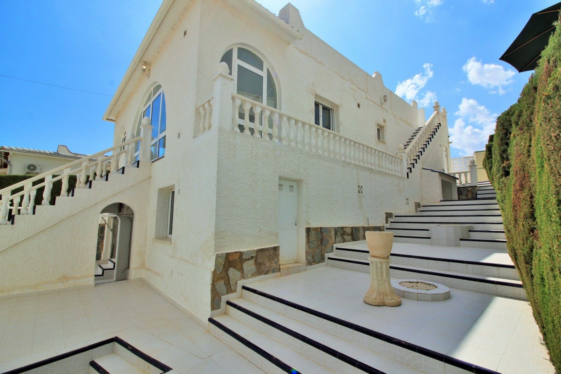 Resale - Villa - San Miguel de Salinas - BLUE LAGOON