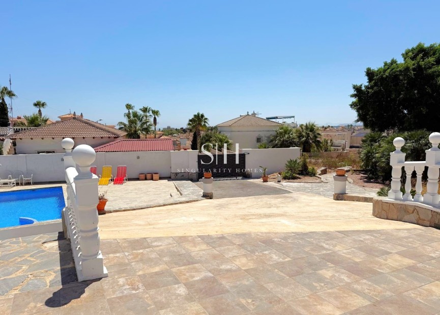 Resale - Villa - San Miguel de Salinas - BLUE LAGOON