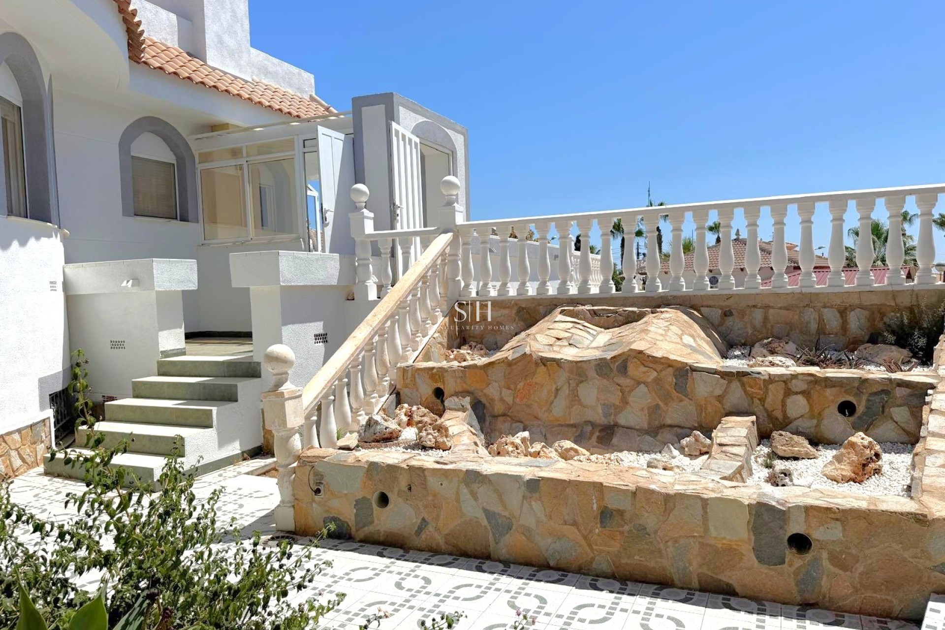 Resale - Villa - San Miguel de Salinas - BLUE LAGOON