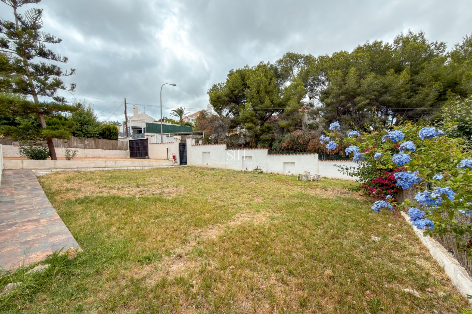 Resale - Villa - San Miguel de Salinas - Ciudad de las comunicaciones