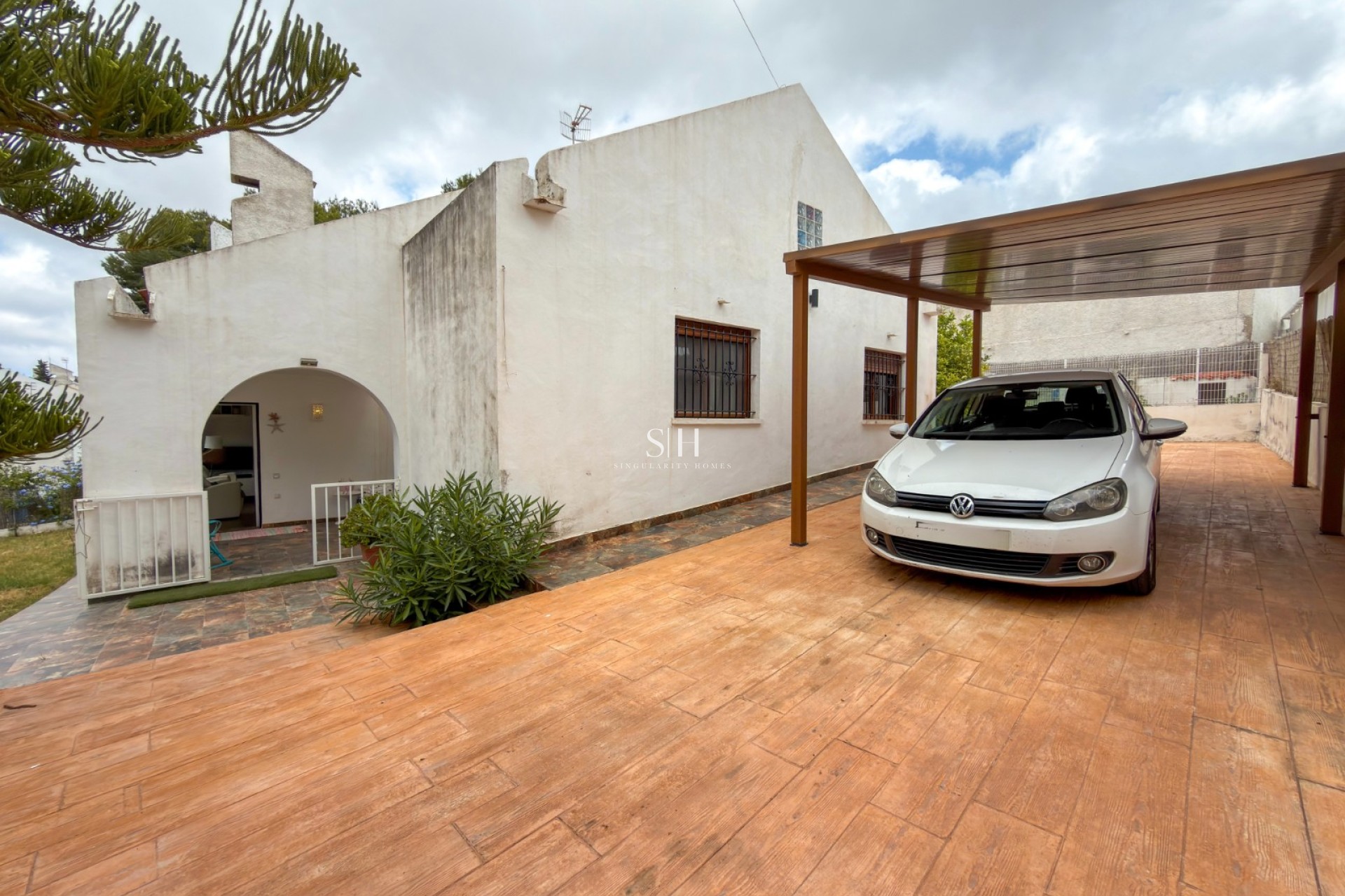Resale - Villa - San Miguel de Salinas - Ciudad de las comunicaciones