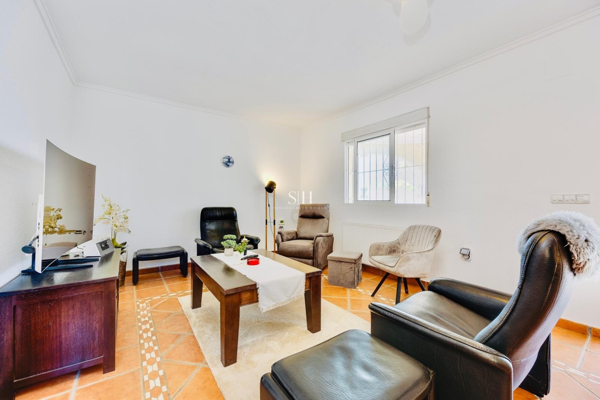 Resale - Villa - San Miguel de Salinas - Ciudad de las comunicaciones