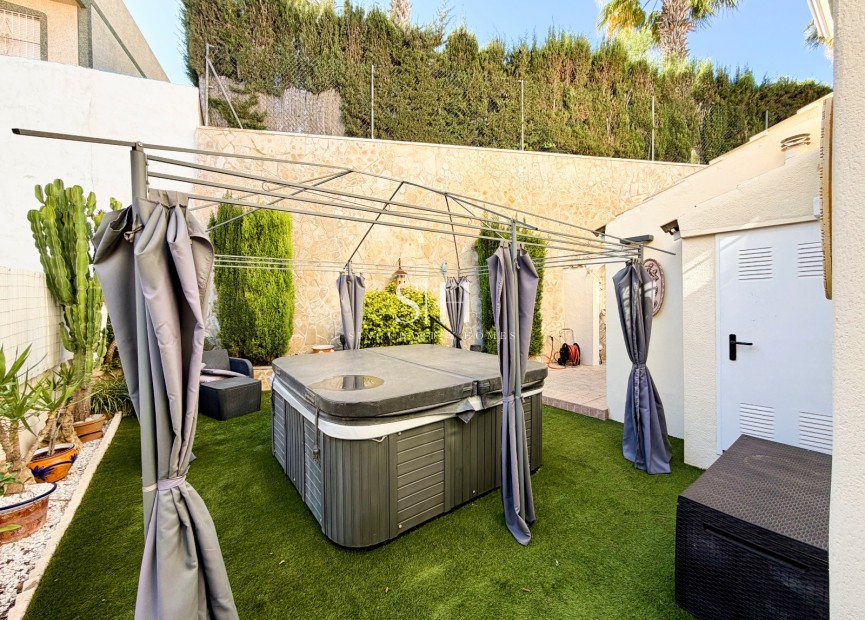 Resale - Villa - San Miguel de Salinas - El galán