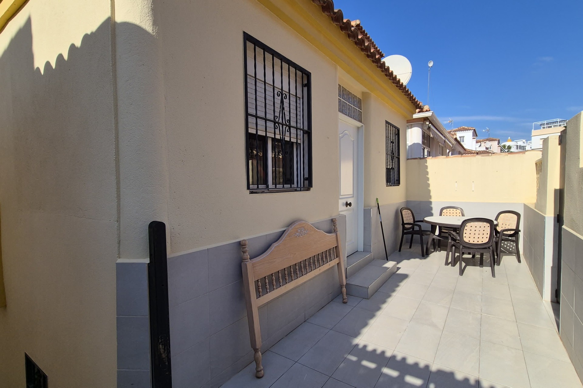 Resale - Villa - San Miguel de Salinas - Inland