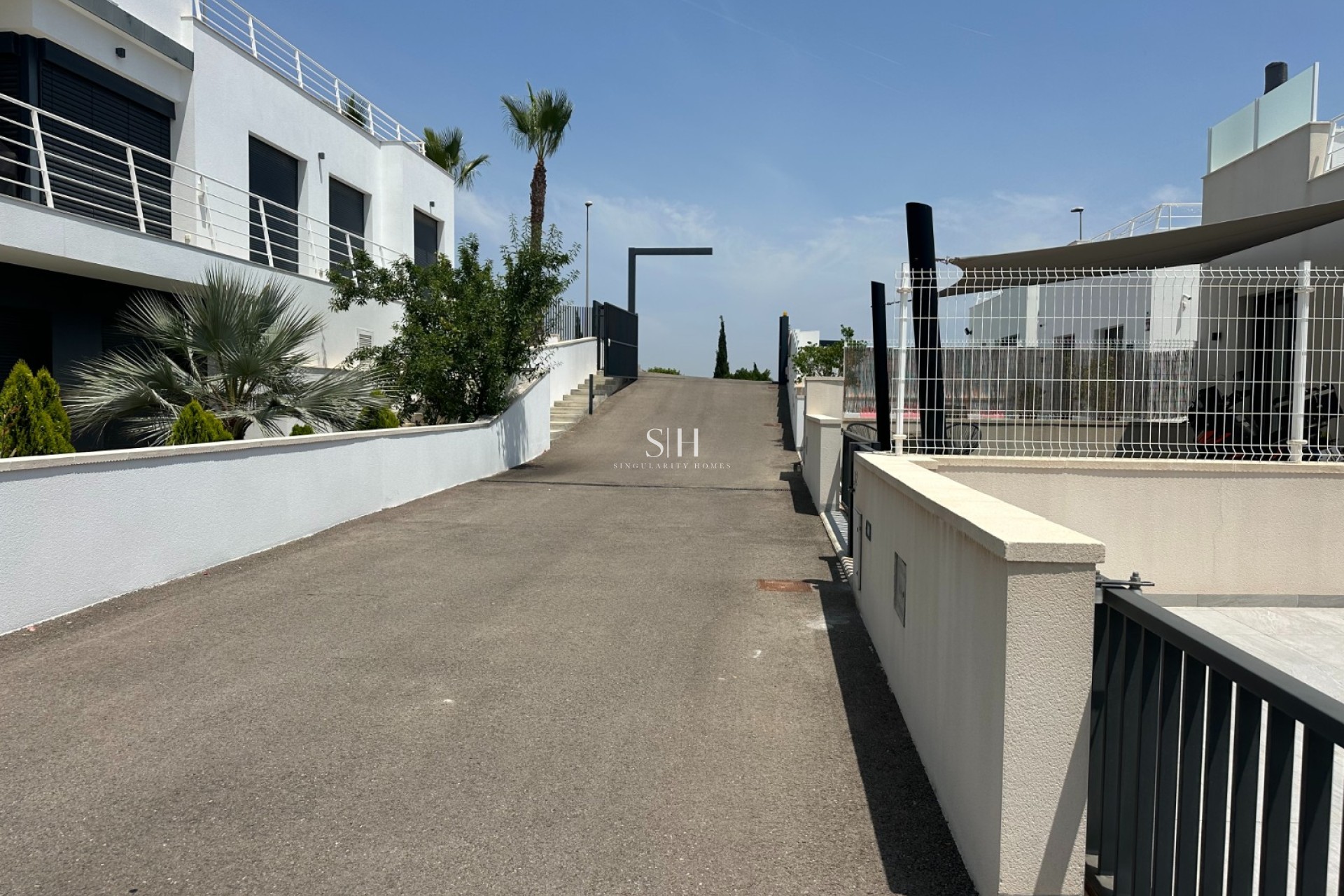 Resale - Villa - San Miguel de Salinas - Inland