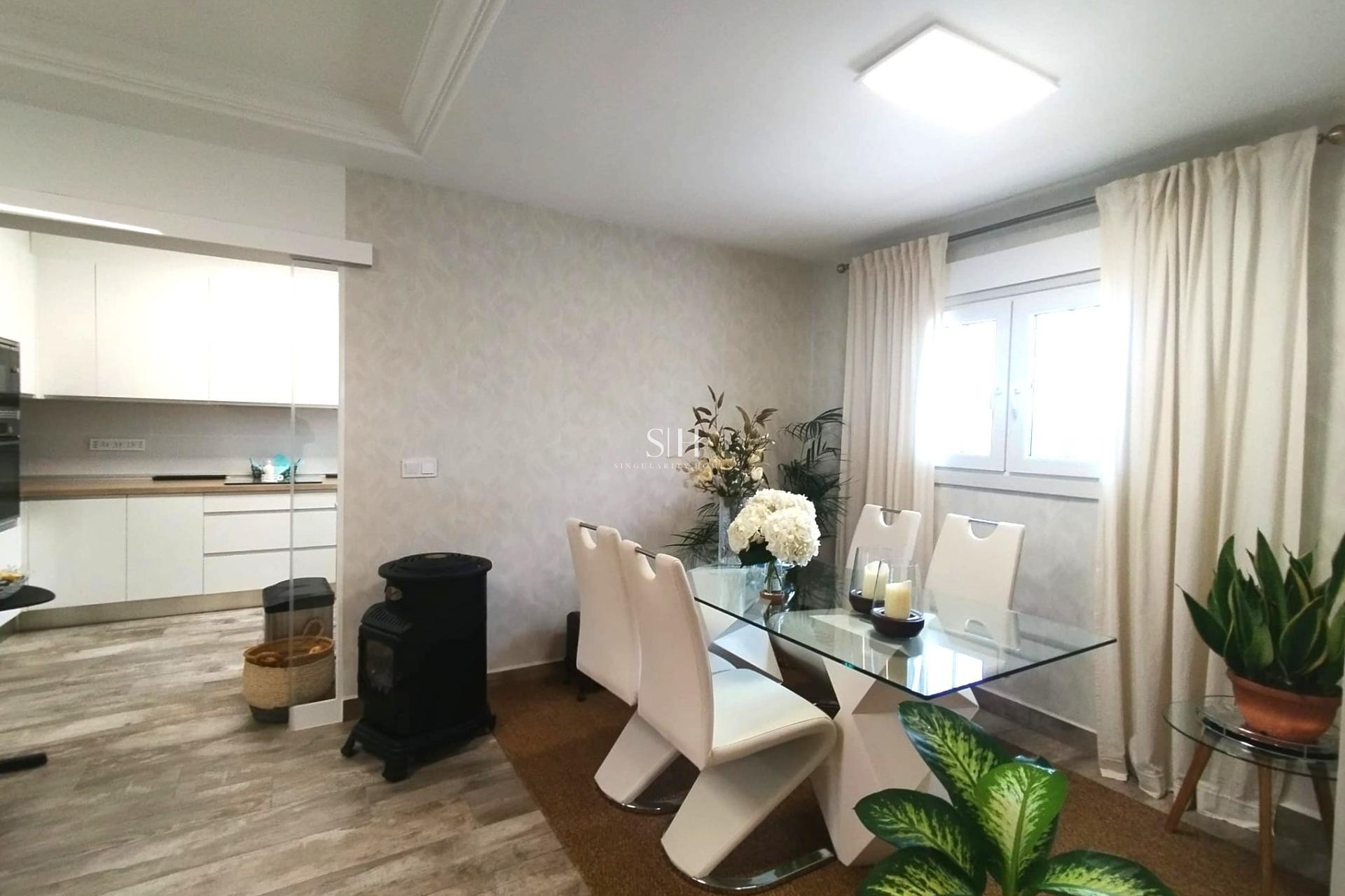 Resale - Villa - San Miguel de Salinas - Inland